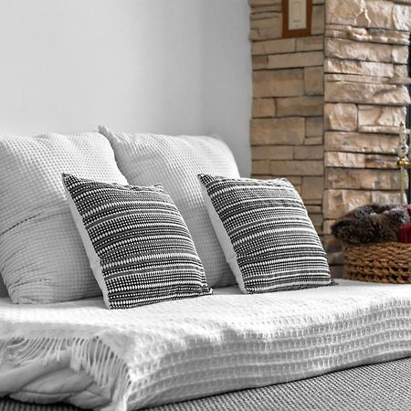 ⭐️ Luxury Mountain View Studio In Canmore ⭐️ Eksteriør bilde