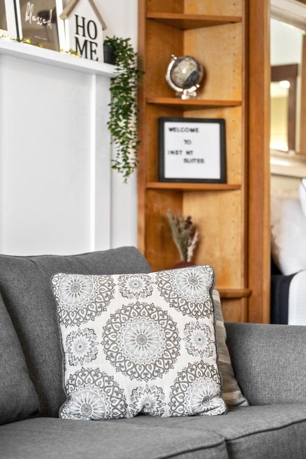 ⭐️ Luxury Mountain View Studio In Canmore ⭐️ Eksteriør bilde