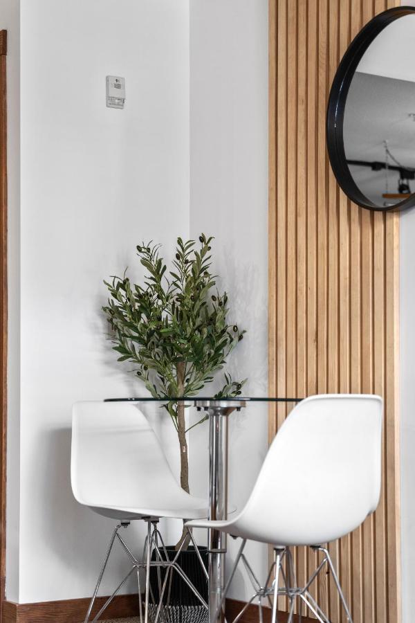 ⭐️ Luxury Mountain View Studio In Canmore ⭐️ Eksteriør bilde
