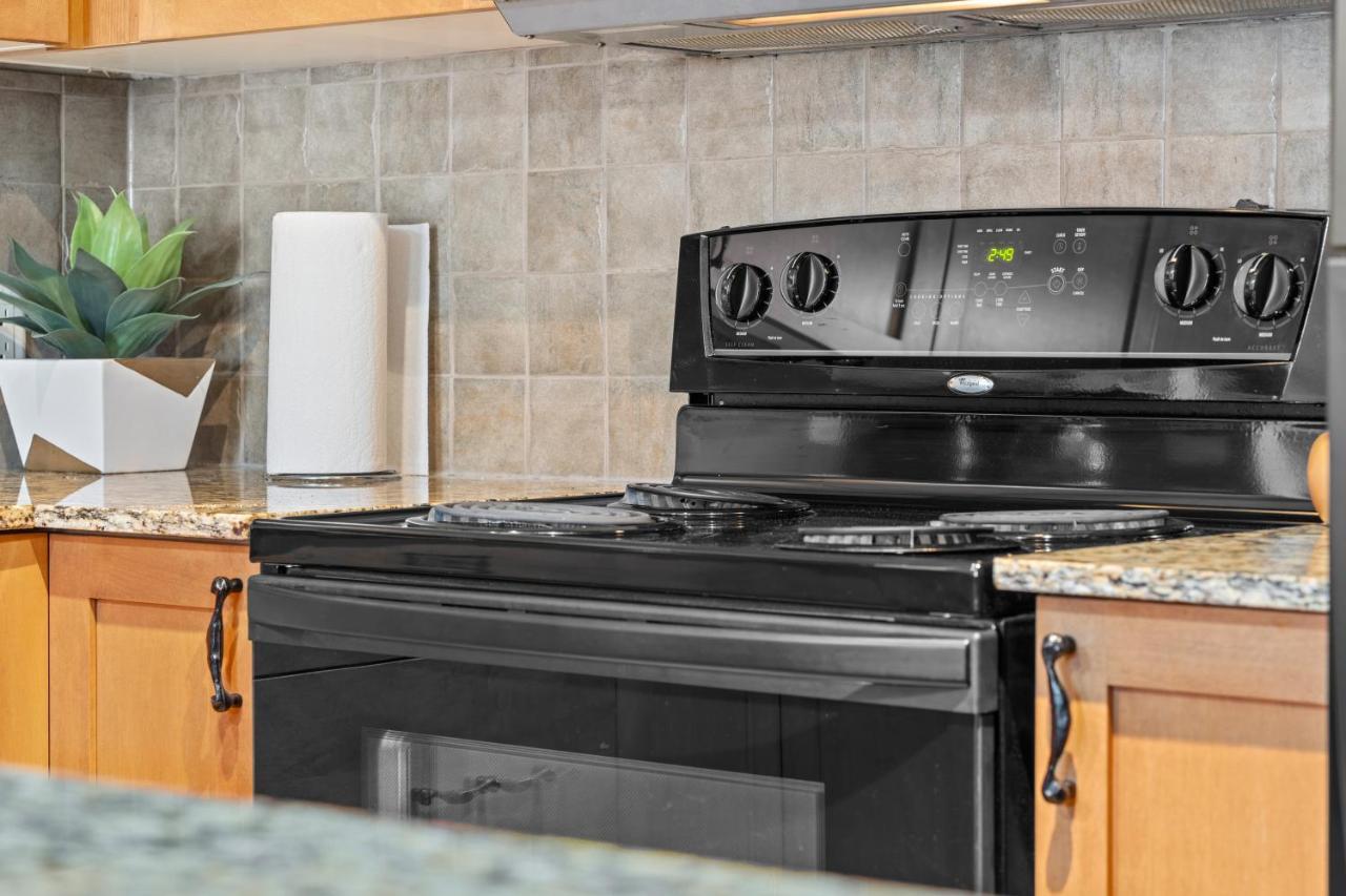 ⭐️ Luxury Mountain View Studio In Canmore ⭐️ Eksteriør bilde
